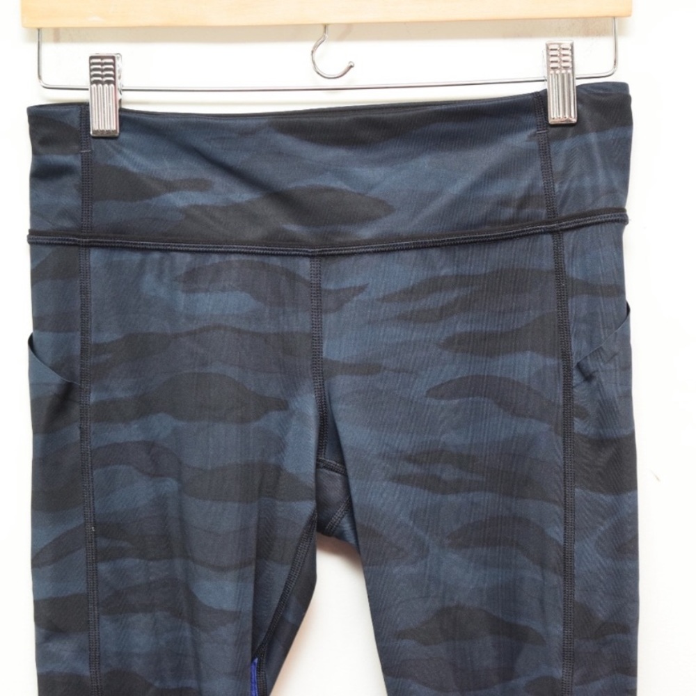 Lululemon Pace Rival Crops Blue Camo
